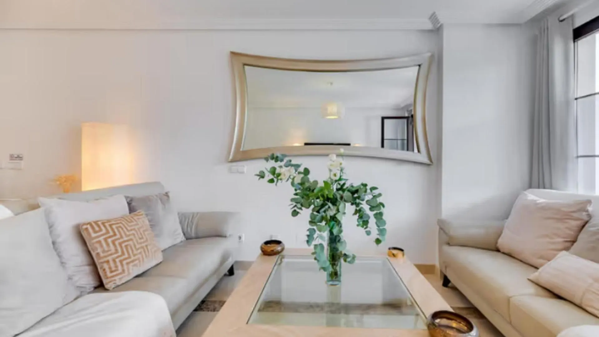 2 Bedrooms - Sleeps 4 - Garden And Pool With View Benahavis Apartment