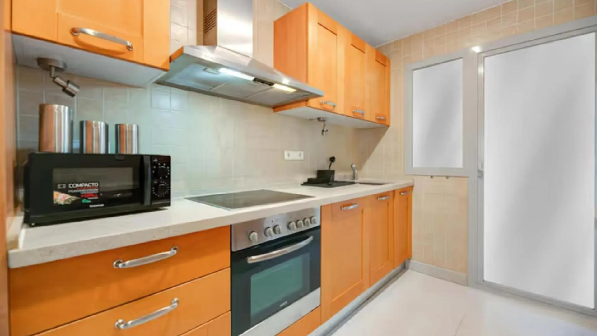 2 Bedrooms - Sleeps 4 - Garden And Pool With View Benahavis