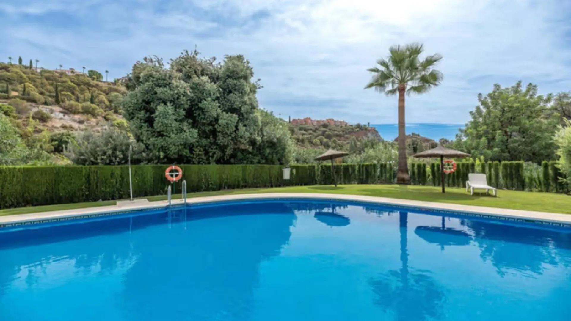 2 Bedrooms - Sleeps 4 - Garden And Pool With View Benahavís